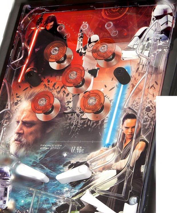 Pinball de Los Últimos Jedi con un mejor vistazo a personajes ya vistos en material promocional y juguetes, y a unos nuevos pequeños