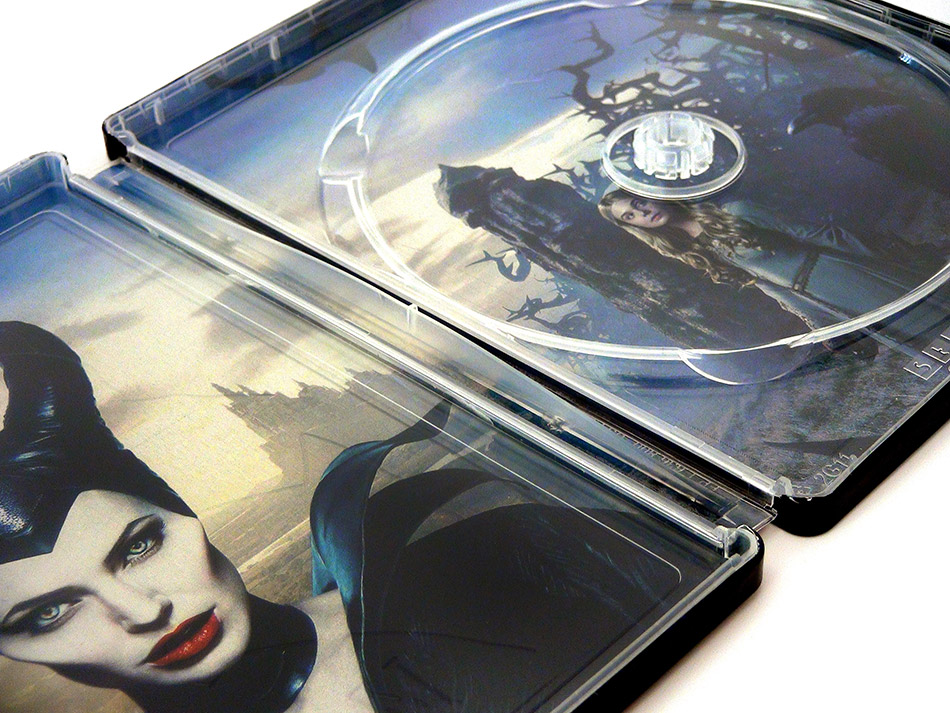 Fotografías del Steelbook de Maléfica en Blu-ray 18