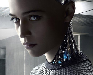 Primer tráiler en castellano de Ex Machina, dirigida por Alex Garland