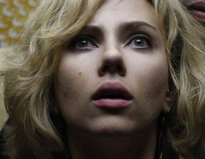 Detalles completos del Blu-ray de Lucy