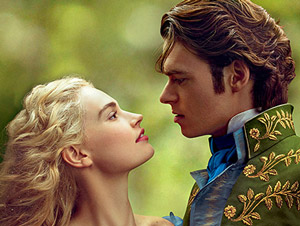 Desvelamos la fecha de salida de Cenicienta de Branagh en Blu-ray