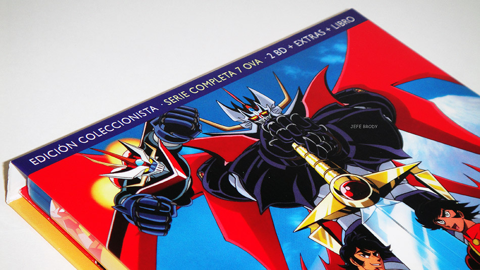 Fotografías de la edición coleccionista de Mazinkaiser en Blu-ray 6