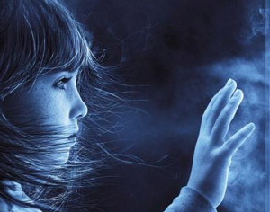 Fecha de salida y carátulas de Poltergeist en Blu-ray 3D y 2D