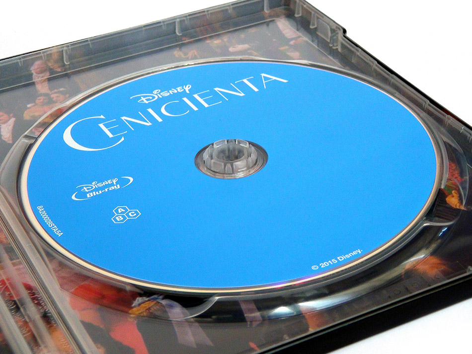 Fotografías del Steelbook de Cenicienta en Blu-ray 12