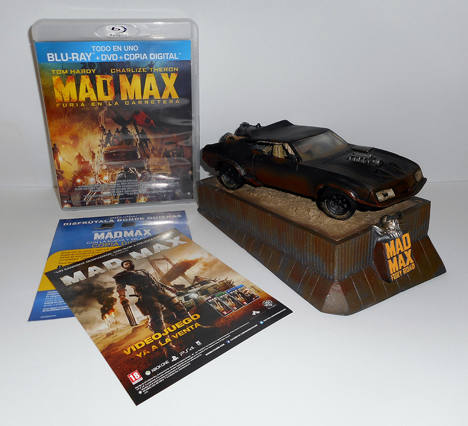 Fotografías de la edición coche de Mad Max: Furia en la Carretera en Blu-ray 26