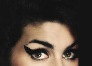 Carátula y extras del documental Amy en Blu-ray