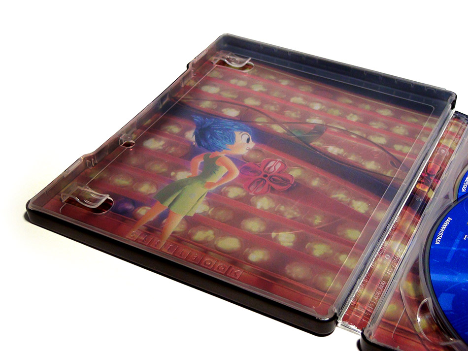 Fotografías del Steelbook de Del Revés (Inside Out) en Blu-ray 13