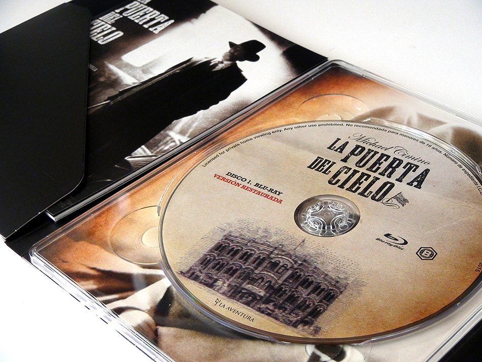 Fotografías del Digipak de La Puerta del Cielo en Blu-ray 12