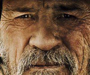 Deuda de Honor -dirigida por Tommy Lee Jones- en Blu-ray