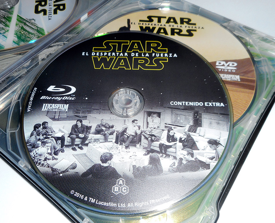Fotografías del Steelbook de Star Wars: El Despertar de la Fuerza en Blu-ray 7