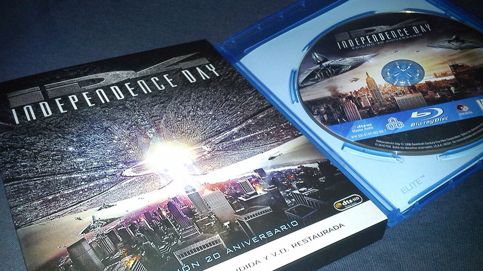 Fotografías de la edición 20º aniversario de Independence Day en Blu-ray 8