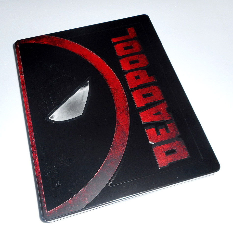 Fotografías del Steelbook de Deadpool en Blu-ray