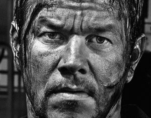 Póster final de Marea Negra con Mark Wahlberg