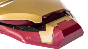 Fotografías de la edición máscara de Iron Man en Blu-ray