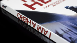 Fotografías de I Am a Hero en Blu-ray con funda y libreto