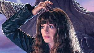 Tráiler en castellano y póster de Colossal de Nacho Vigalondo