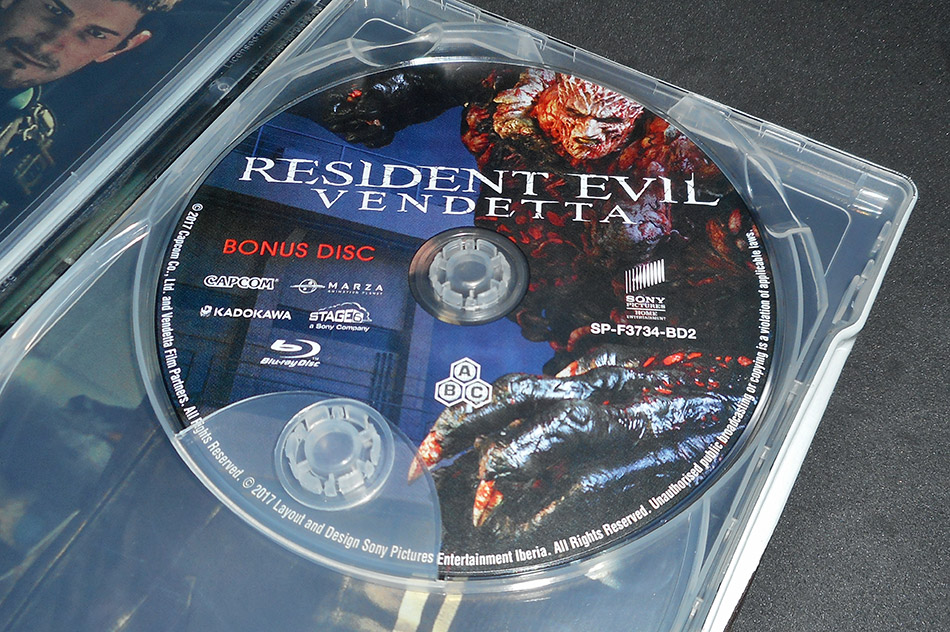 Fotografías del Steelbook de Resident Evil: Vendetta en Blu-ray 9