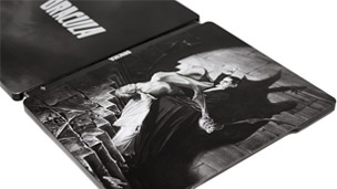 Fotografías del Steelbook de Drácula en Blu-ray diseñado por Alex Ross