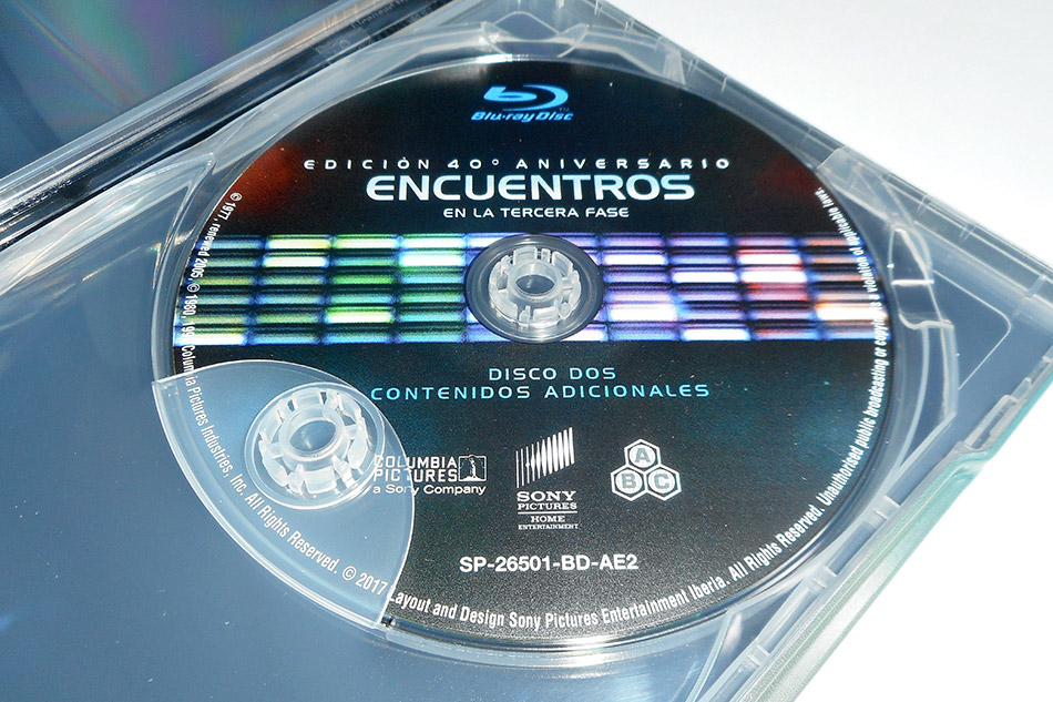 Fotografías del Steelbook de Encuentros en la Tercera Fase en Blu-ray 10