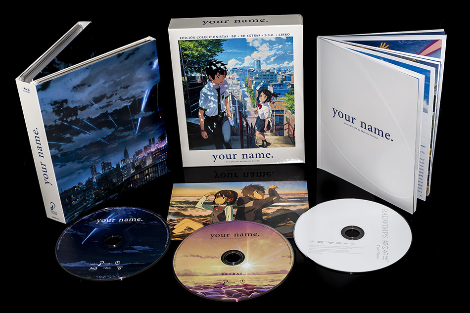 Fotografías de la edición coleccionista de your name. en Blu-ray 24