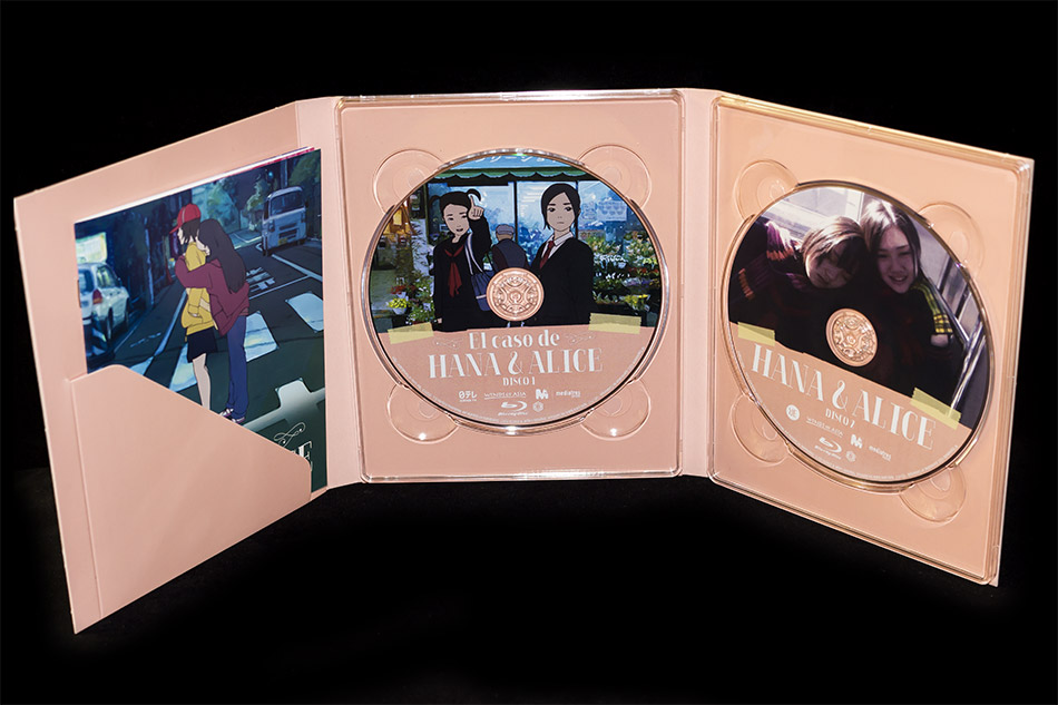 Fotografías del Digipak de El Caso de Hana y Alice en Blu-ray 10