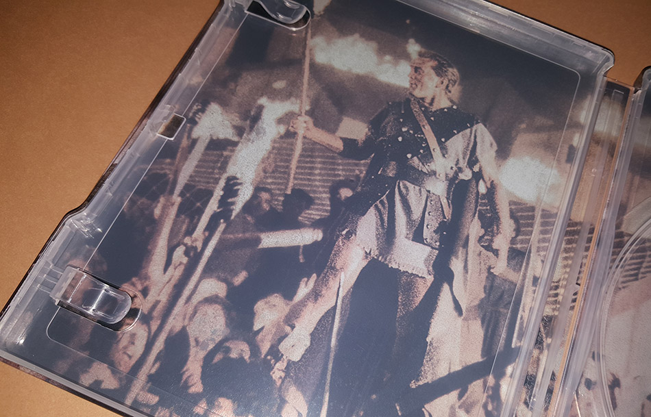 Fotografías del Steelbook de Espartaco en Blu-ray 12