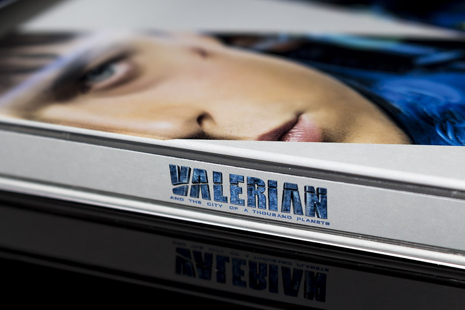 Fotografías del Steelbook de Valerian y la Ciudad de los Mil Planetas 3D/2D 3