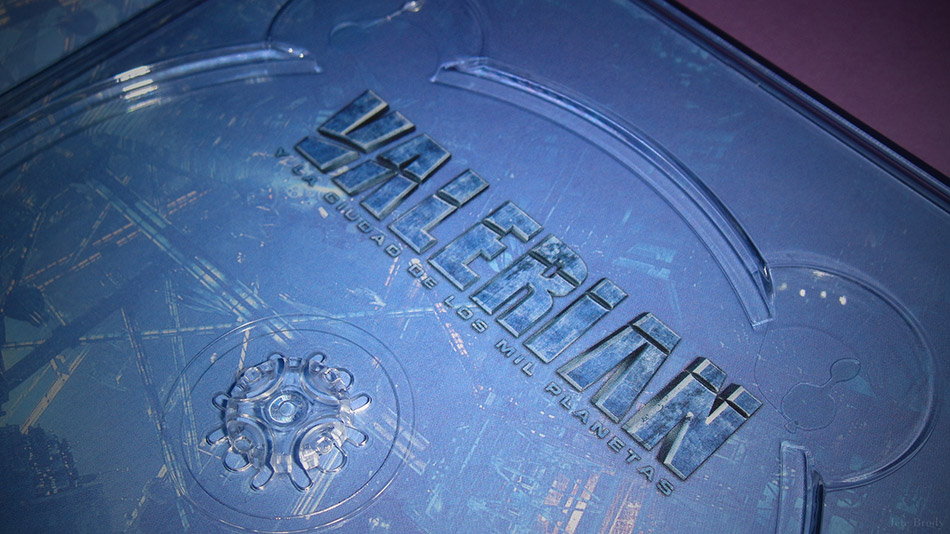 Fotografías del Digibook de Valerian y la Ciudad de los Mil Planetas en Blu-ray 13