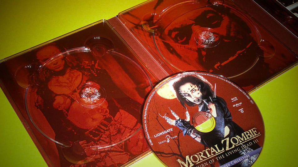 Fotografías de la edición coleccionista de Mortal Zombie en Blu-ray 17