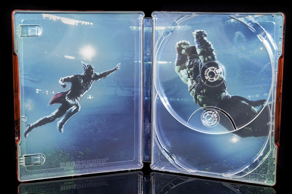 Fotografías del Steelbook de Thor: Ragnarok en Blu-ray 3D y 2D 15