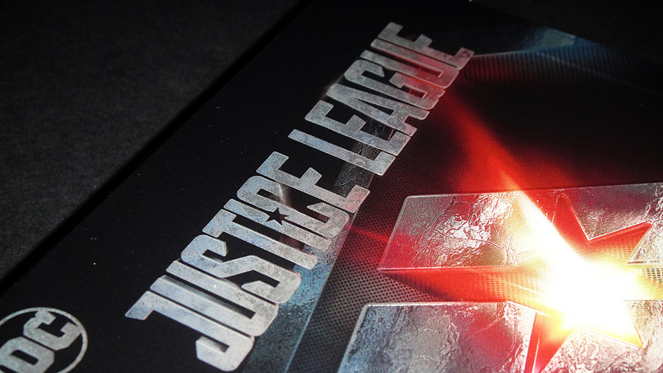 Fotografías del Steelbook de Liga de la Justicia en Blu-ray 3D y 2D 7
