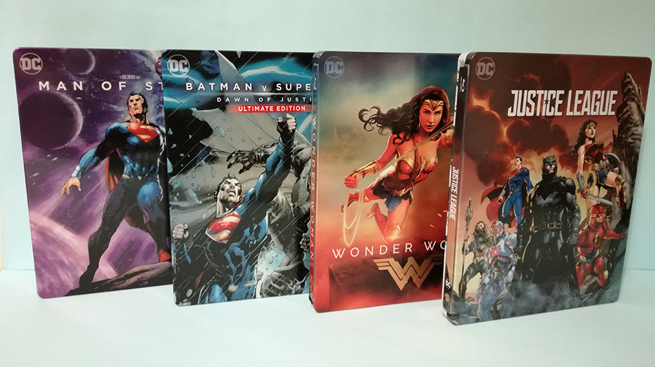 Fotografías del Steelbook ilustrado de Liga de la Justicia en Blu-ray 16