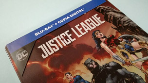 Fotografías del Steelbook ilustrado de Liga de la Justicia en Blu-ray