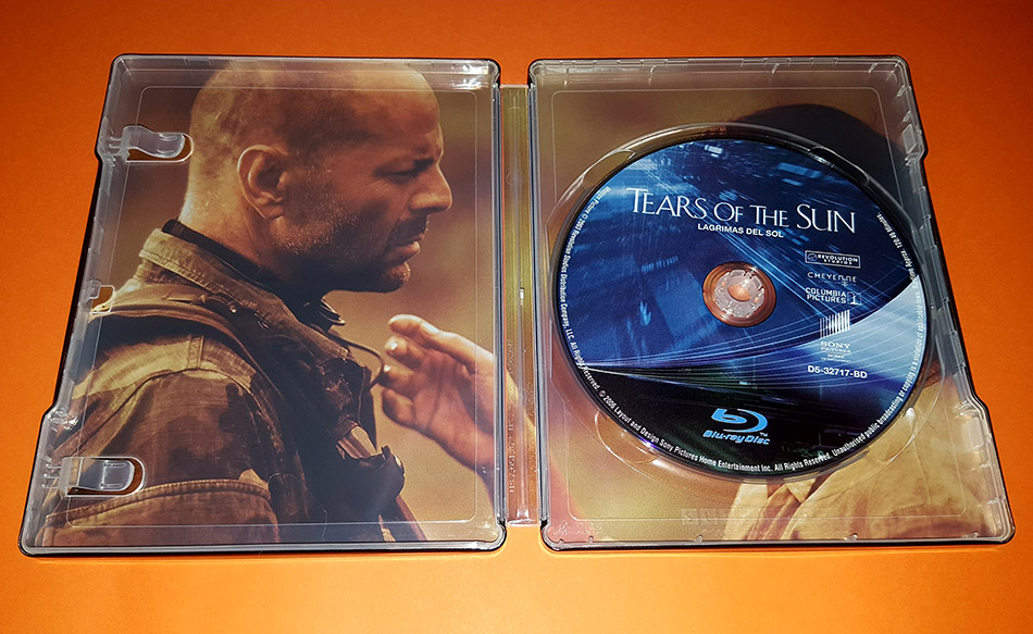 Fotografías del Steelbook de Lágrimas del Sol en Blu-ray 14