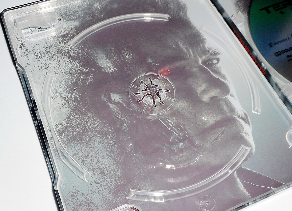 Fotografías del Futurepak de Terminator: Génesis en Blu-ray (Italia) 12