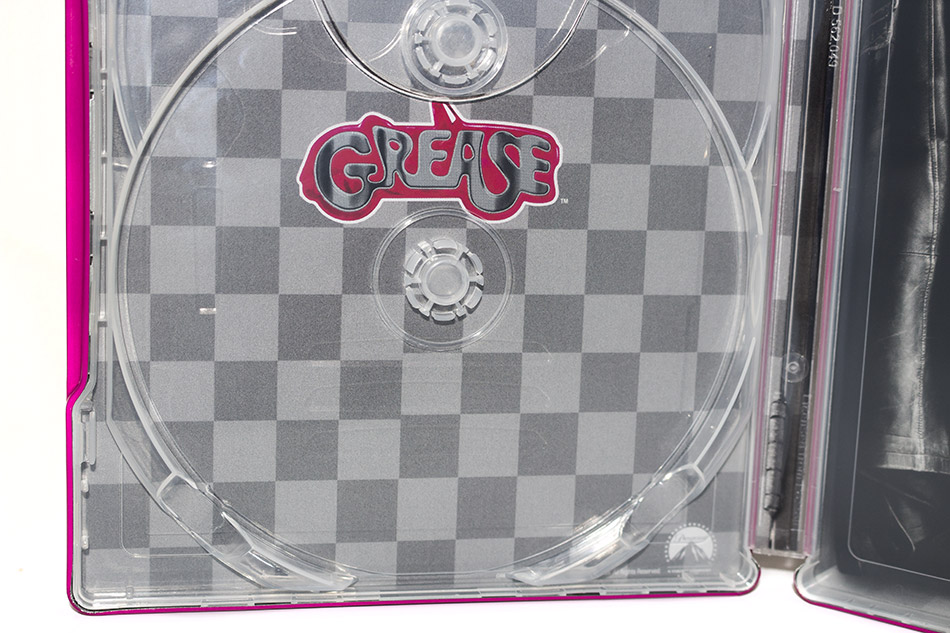 Fotografías del Steelbook con imanes de Grease 1 y 2 en Blu-ray 16