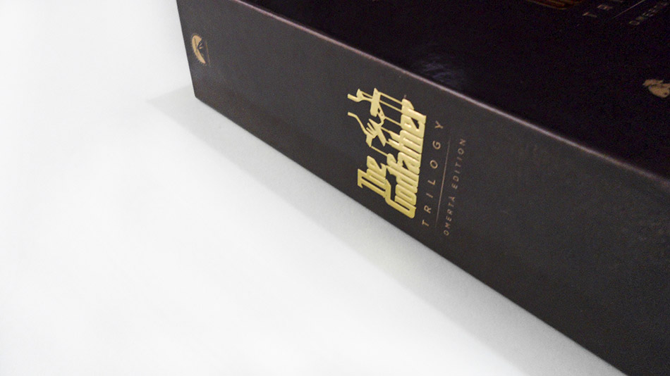 Fotografías de la Omerta Edition con la Trilogía El Padrino en Blu-ray (Italia) 2