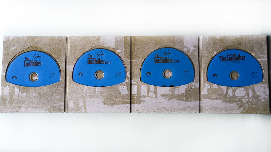 Fotografías de la Omerta Edition con la Trilogía El Padrino en Blu-ray (Italia) 9