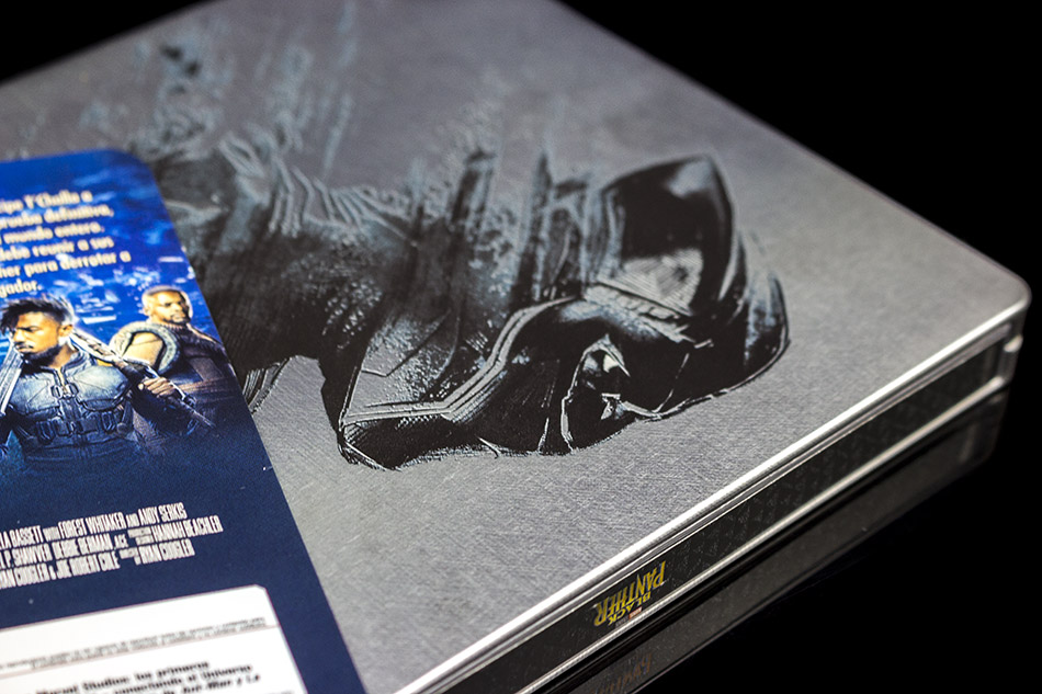 Fotografías del Steelbook de Black Panther en Blu-ray 3D y 2D 10