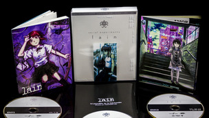 Fotografías de la edición coleccionista de Serial Experiments Lain en Blu-ray