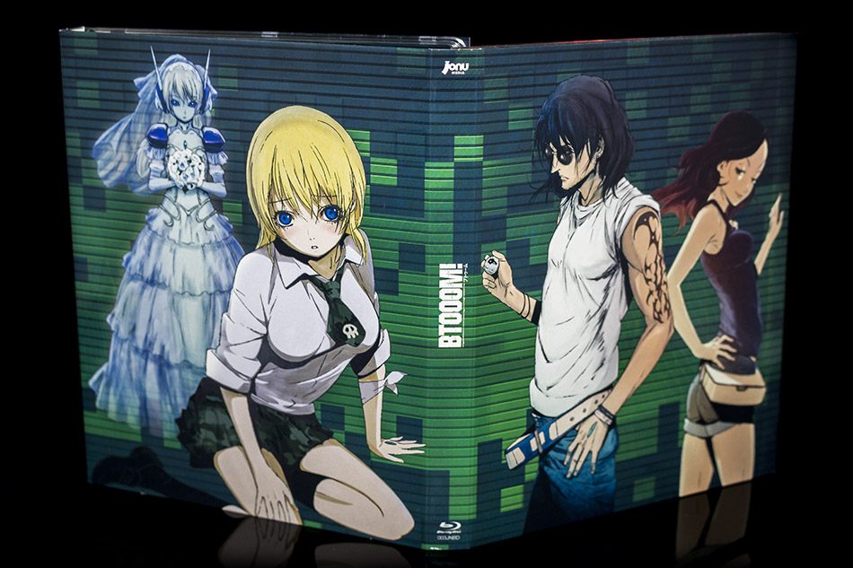 Fotografías del Digipak de la serie Btooom! en Blu-ray 10