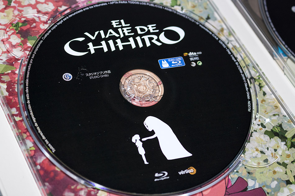 Fotografías de la edición coleccionista de El Viaje de Chihiro en Blu-ray 20