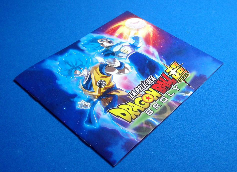 Fotografías de la edición coleccionista de Dragon Ball Super Broly en Blu-ray 13