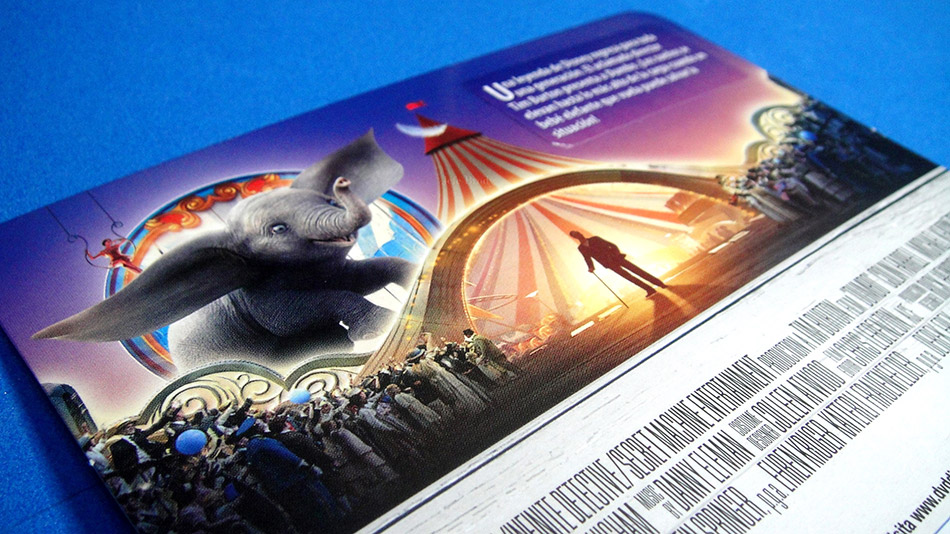 Fotografías del Steelbook de Dumbo en Blu-ray 6