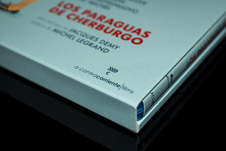 Fotografías del Blu-ray con funda y libreto de Los Paraguas de Cherburgo 5