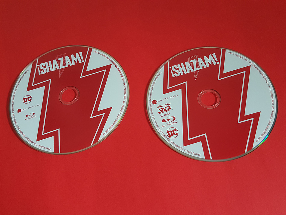 Fotografías del Digibook lenticular de ¡Shazam! en Blu-ray 3D 22