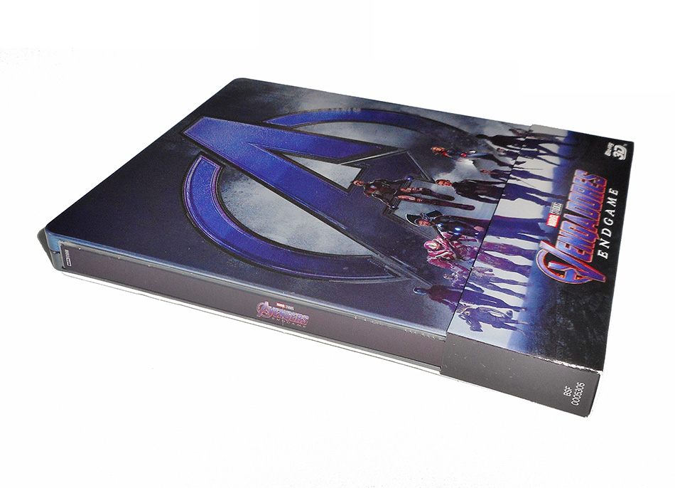 Fotografías del Steelbook de Vengadores: Endgame en Blu-ray 3D 3