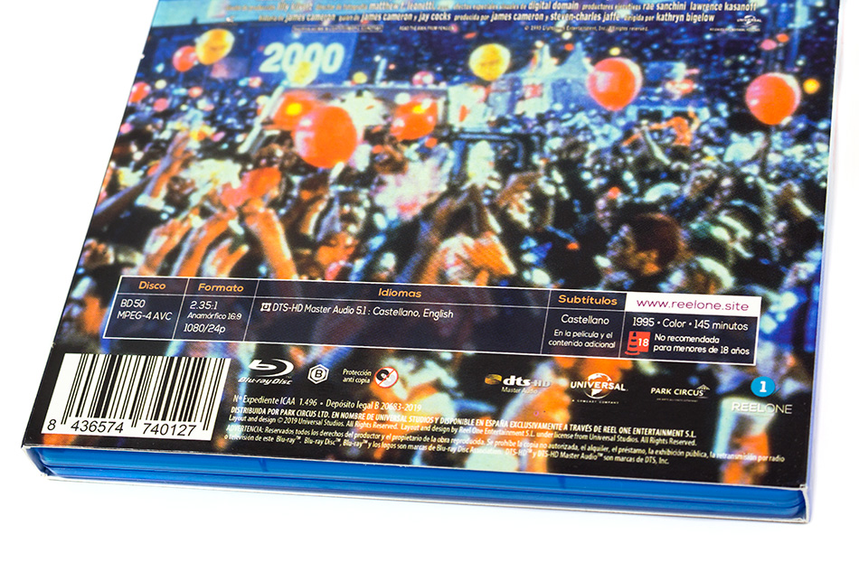 Fotografías de la edición con funda y libreto de Días Extraños en Blu-ray 8