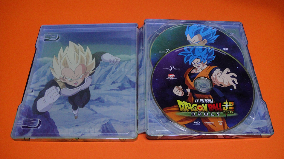 Fotografías del Steelbook de Dragon Ball Super Broly en Blu-rauy 10