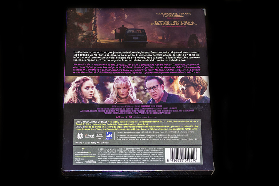 Fotografías del Digipak de Color Out of Space en Blu-ray 6